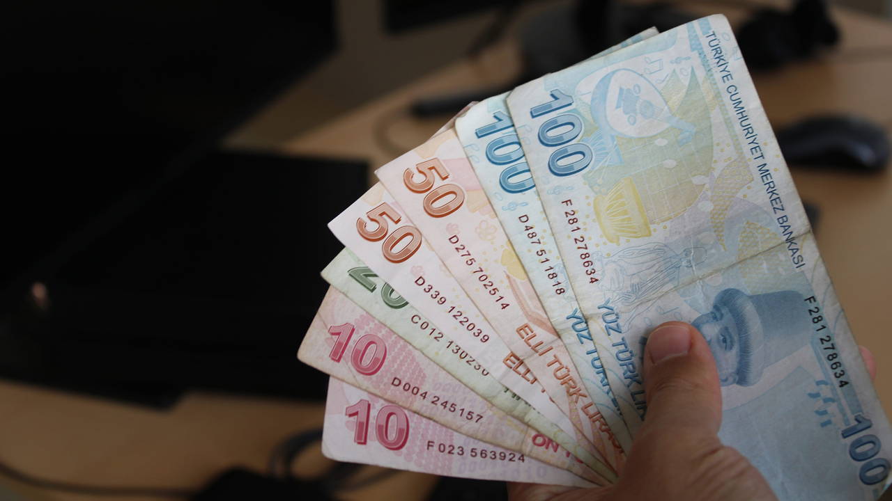 SGK uzmanından kritik uyarı: Üç aylık süreyi aşanların maaş ödemeleri durduruluyor