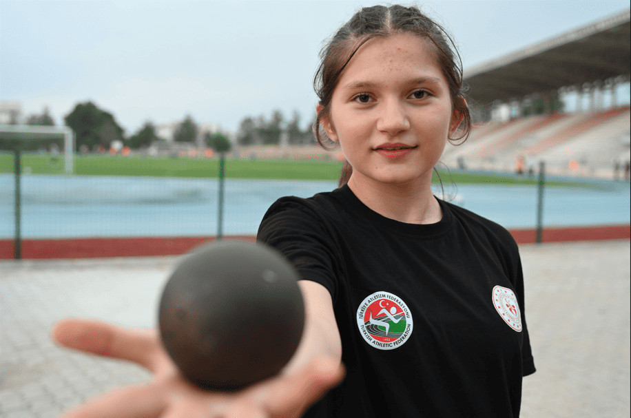Teneffüste koşarken keşfedildi Türkiye şampiyonu oldu